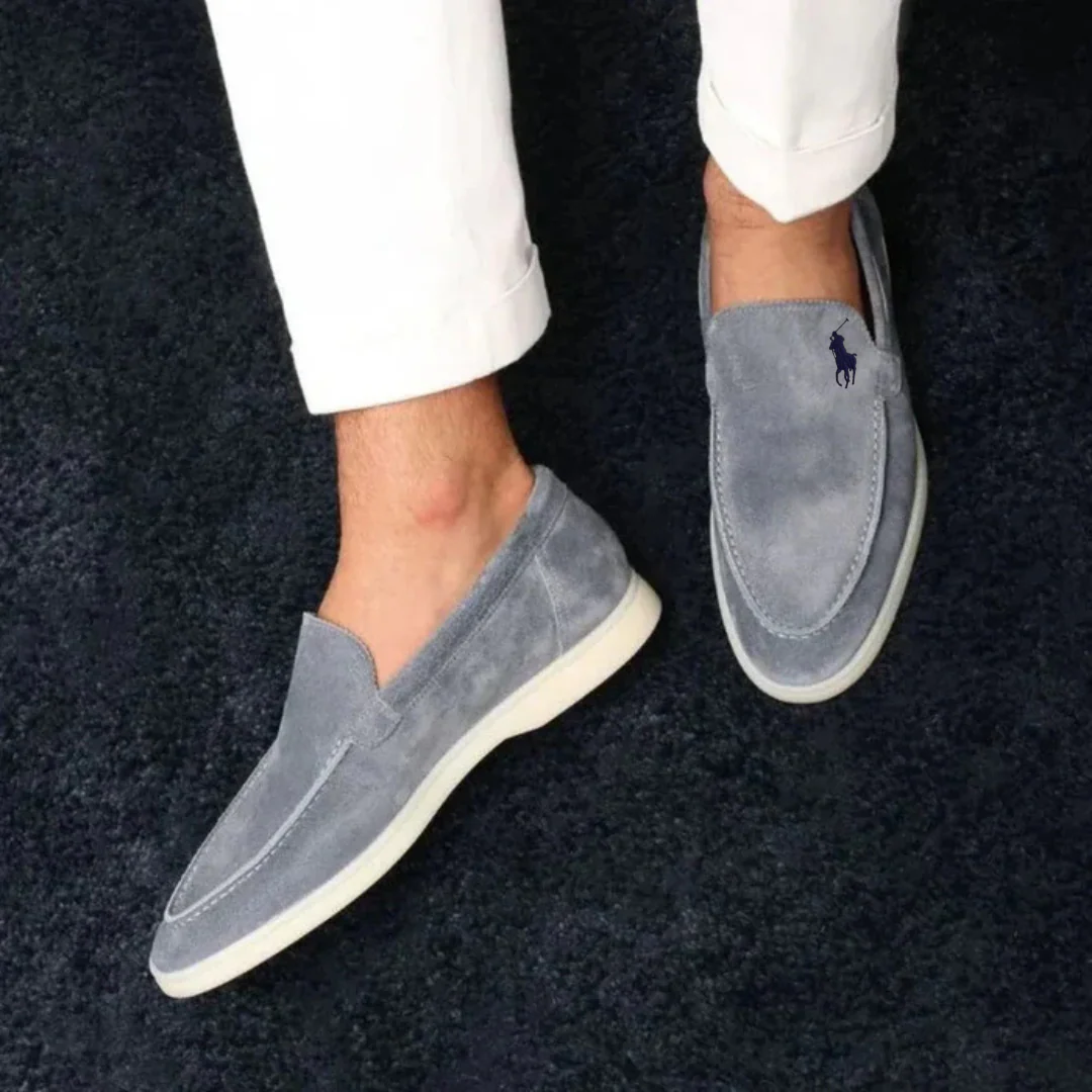 Rаlрh Lаuren Elegant Suede Loafers